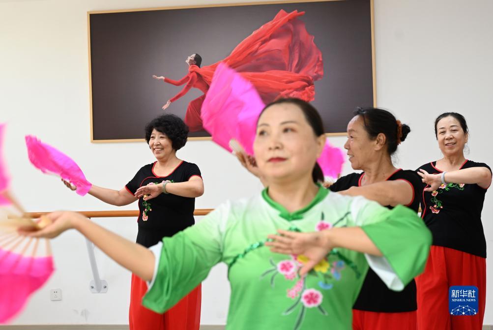 彩霸王综合资料论坛745888下载
